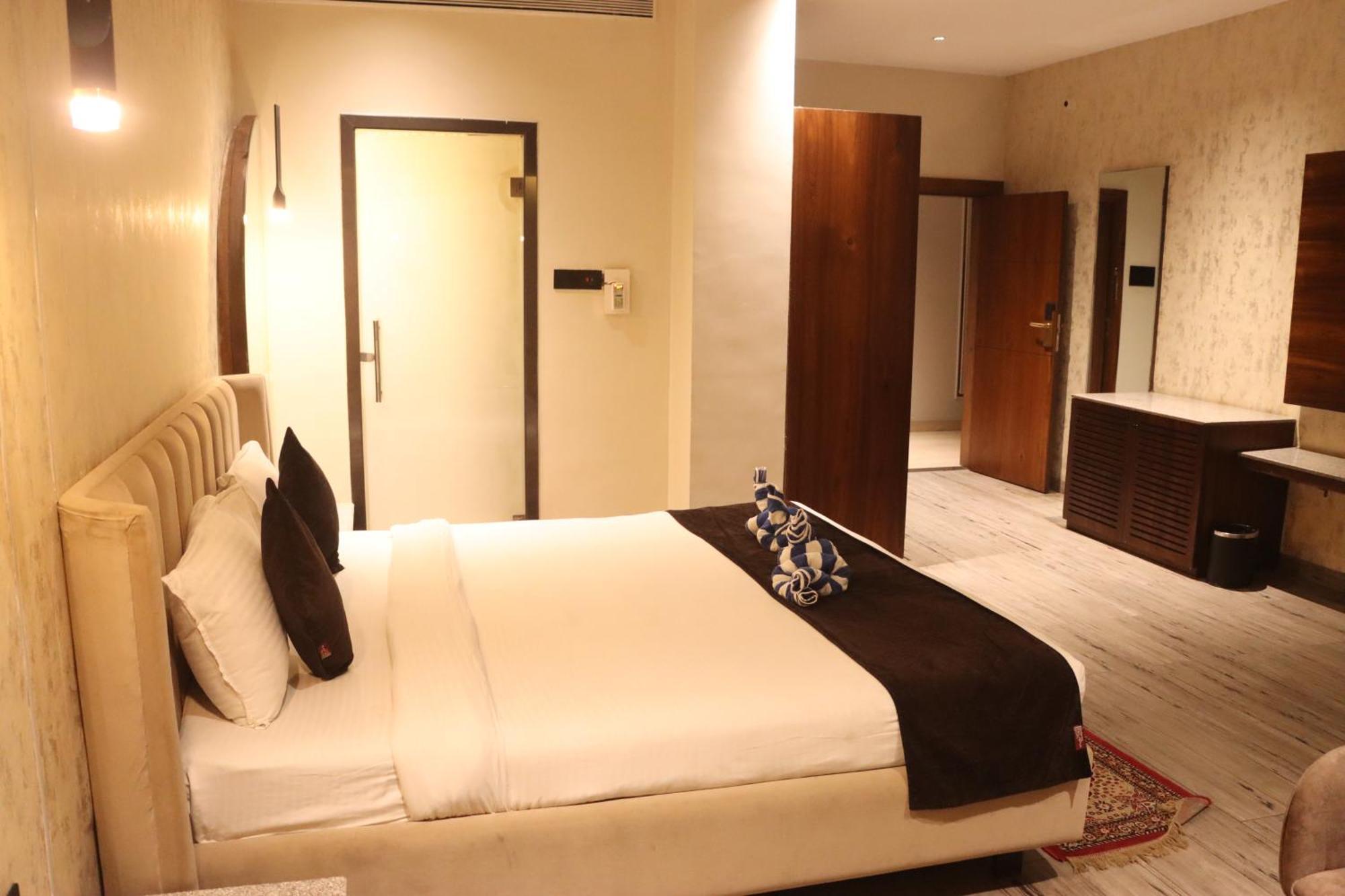 Motel Bilaspur City Exterior foto
